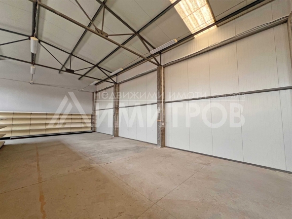 Дава се под наем Магазин в Нови пазар - 290 кв.м за 747.66 € - Снимка #1