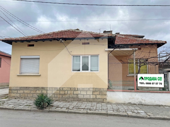 Къща в Нови пазар - 109 кв.м за 780 €/кв.м - Снимка #1