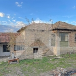 Къща в Нови пазар - 80 кв.м за 255 €/кв.м - Снимка #1