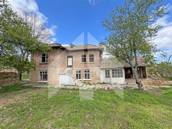 Къща в с. Мировци, Област Шумен - 116 кв.м за 75 €/кв.м - Снимка #1