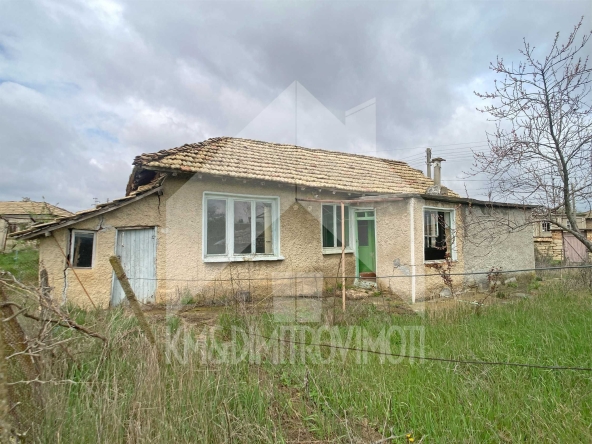 Къща в с. Мировци, Област Шумен - 77 кв.м за 91 €/кв.м - Снимка #1