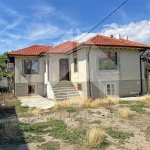 Къща в Нови пазар - 118 кв.м за 653 €/кв.м - Снимка #1