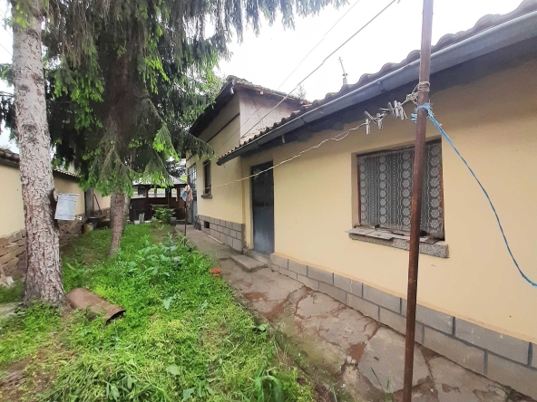 Къща в Търговище, Център - 130 кв.м за 510 €/кв.м - Снимка #1