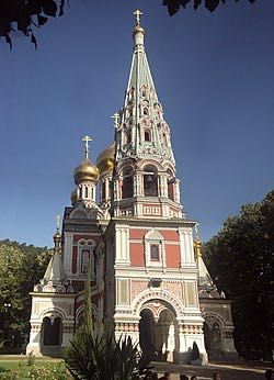 Дава се под наем Парцел в Шипка - 850 кв.м за 25500 € - Снимка #1