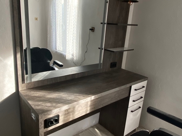 Дава се под наем  в Попово -  кв.м за 548.25 € - Снимка #1