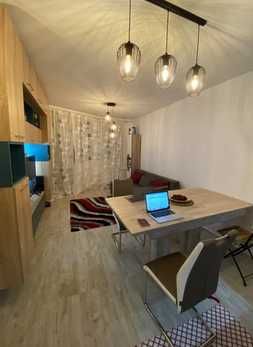 Дава се под наем Двустаен апартамент в София, Надежда 2 - 50 кв.м за 423.81 € - Снимка #1