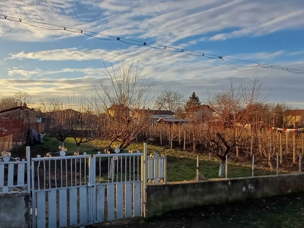 Парцел в Русе, Дружба 3 - 820 кв.м за 28 €/кв.м - Снимка #1