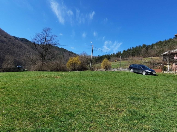 Парцел в с. Смилян, Област Смолян - 601 кв.м за 39 €/кв.м - Снимка #1