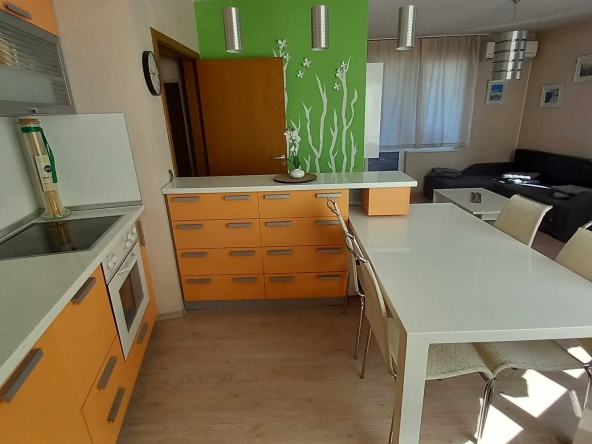 Дава се под наем Двустаен апартамент в София, Овча купел - 60 кв.м за 561 € - Снимка #1