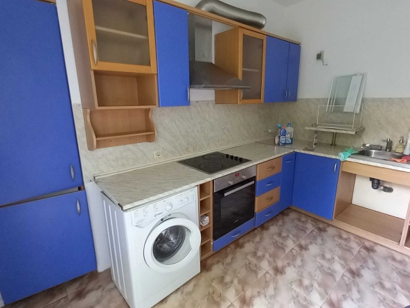 Дава се под наем Тристаен апартамент в София, Лозенец - 75 кв.м за 600 € - Снимка #1