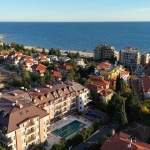 Двустаен апартамент в к.к. Слънчев бряг - 71 кв.м за 1226 €/кв.м - Снимка #1