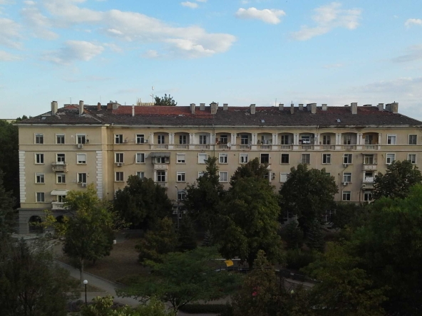 Тристаен апартамент в Димитровград - 78 кв.м за 800 €/кв.м - Снимка #1