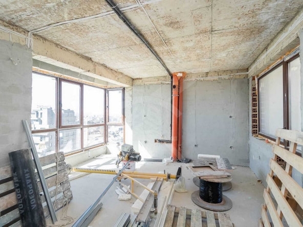 Тристаен апартамент в Варна, м-т Пчелина - 128 кв.м за 1086 €/кв.м - Снимка #1