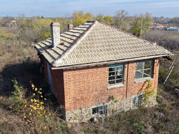 Къща в с. Суходол, Област Бургас - 64 кв.м за 176 €/кв.м - Снимка #1