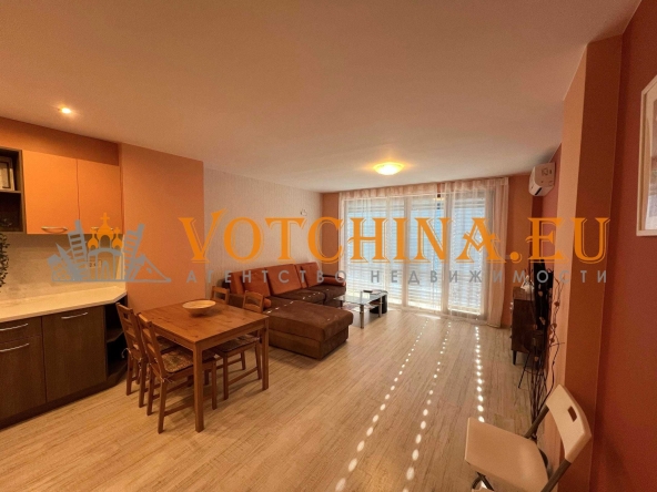 Тристаен апартамент в Каварна - 108 кв.м за 654 €/кв.м - Снимка #1