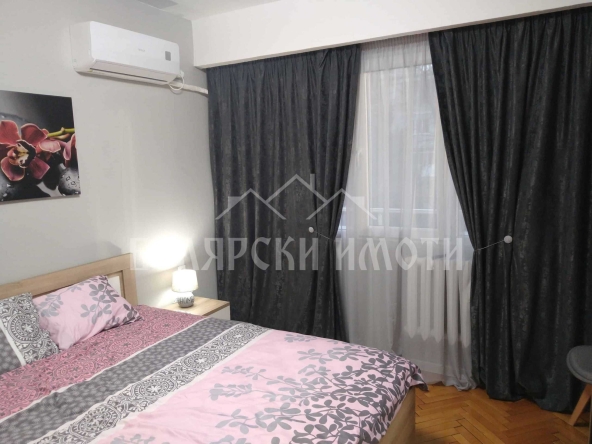 Двустаен апартамент в Велико Търново, Център - 70 кв.м за 984 €/кв.м - Снимка #1