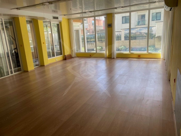 Офис в Варна, Бриз - 125 кв.м за 848 €/кв.м - Снимка #1