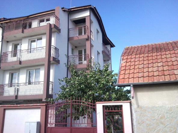 Дава се под наем Мезонет в с. Тънково, Област Бургас - 100 кв.м за 298.86 € - Снимка #1