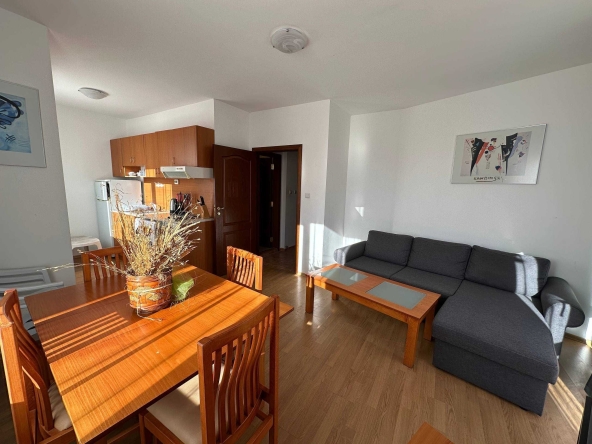 Тристаен апартамент в к.к. Слънчев бряг - 85 кв.м за 630 €/кв.м - Снимка #1