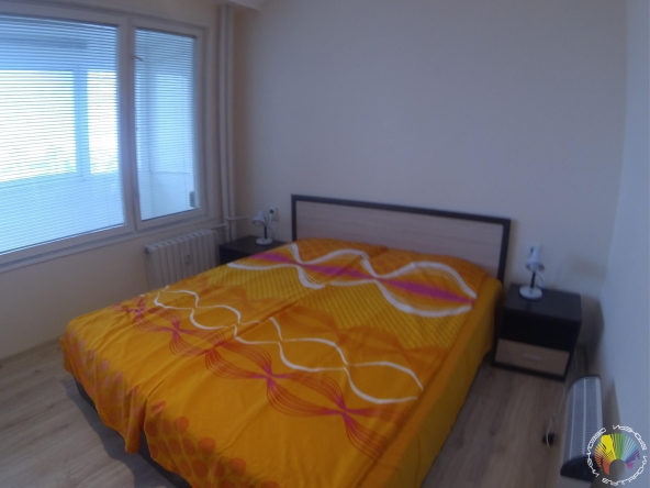 Дава се под наем Двустаен апартамент в Бургас, Зорница - 54 кв.м за 357 € - Снимка #1