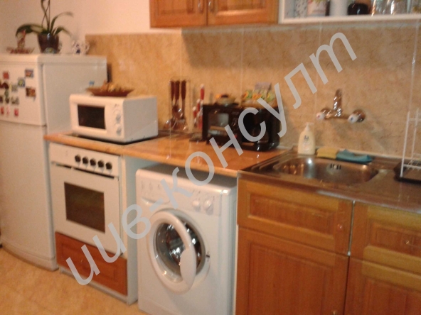 Тристаен апартамент в Велико Търново, Център - 85 кв.м за 1353 €/кв.м - Снимка #1