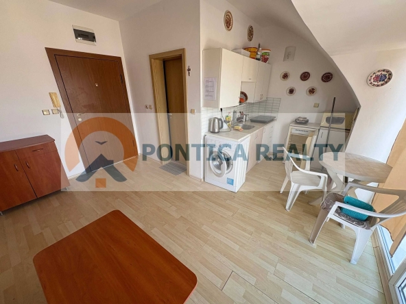 Двустаен апартамент в к.к. Слънчев бряг - 48 кв.м за 1386 €/кв.м - Снимка #1