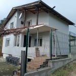 Къща в Червен бряг - 88 кв.м за 910 €/кв.м - Снимка #1