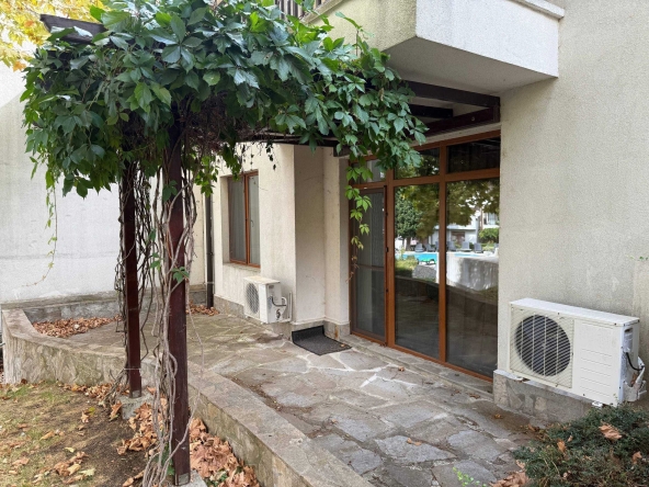 Двустаен апартамент в к.к. Слънчев бряг - 58 кв.м за 615 €/кв.м - Снимка #1