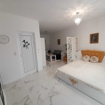 Дава се под наем Едностаен апартамент в София, Студентски град - 40 кв.м за 357 € - Снимка #1