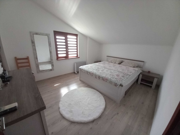 Къща в с. Малък Поровец, Област Разград - 96 кв.м за 1063 €/кв.м - Снимка #1