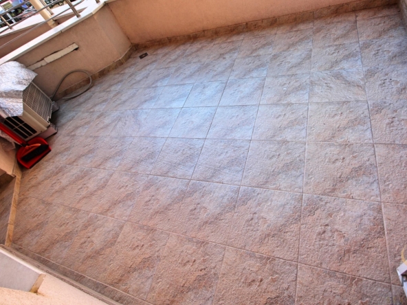 Дава се под наем Двустаен апартамент в Бургас, Лазур - 66 кв.м за 433.5 € - Снимка #1