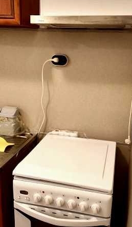 Дава се под наем Двустаен апартамент в Бургас, Възраждане - 50 кв.м за 175 € - Снимка #1