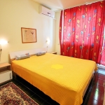 Дава се под наем Тристаен апартамент в Бургас, Център - 76 кв.м за 510 € - Снимка #1