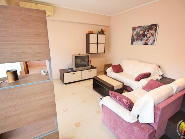 Дава се под наем Двустаен апартамент в Бургас, Сарафово - 62 кв.м за 306 € - Снимка #1