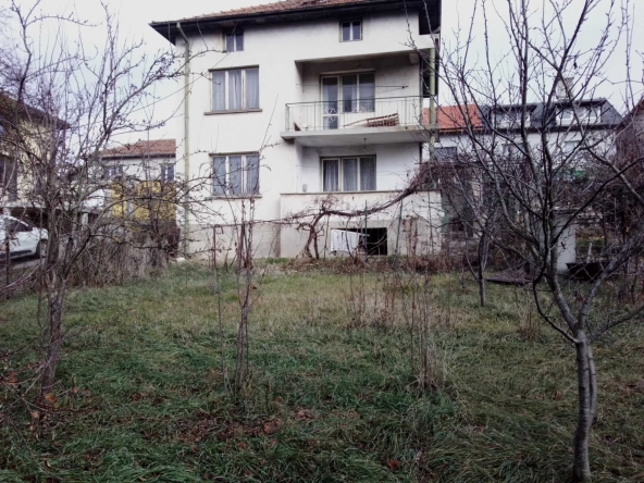 Къща в с. Алдомировци, Област София-област - 200 кв.м за 798 €/кв.м - Снимка #1