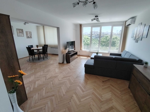 Дава се под наем Тристаен апартамент в София, Надежда 4 - 82 кв.м за 816 € - Снимка #1