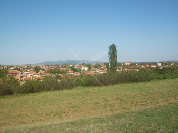 Парцел в с. Чоба, Област Пловдив - 1537 кв.м за 3 €/кв.м - Снимка #1