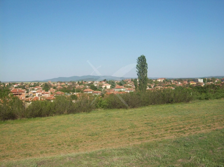 Парцел в с. Чоба, Област Пловдив - 1537 кв.м за 3 €/кв.м - Снимка #1