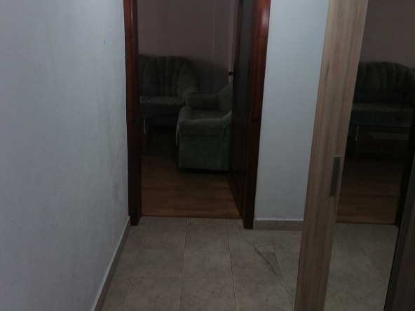 Тристаен апартамент в Петрич - 76 кв.м за 403 €/кв.м - Снимка #1