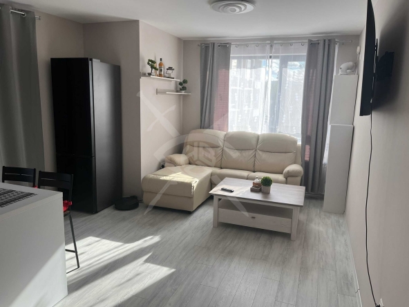 Двустаен апартамент в Елин Пелин - 74 кв.м за 1960 €/кв.м - Снимка #1