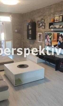 Етаж от къща в Пловдив, Прослав - 230 кв.м за 779 €/кв.м - Снимка #1