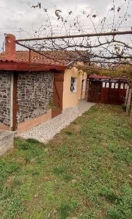 Къща в с. Цалапица, Област Пловдив - 90 кв.м за 645 €/кв.м - Снимка #1