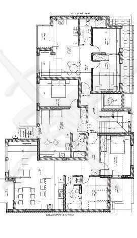Тристаен апартамент в Пловдив, Кючук Париж - 122 кв.м за 729 €/кв.м - Снимка #1