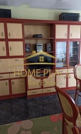 Дава се под наем Четиристаен апартамент в Варна, Възраждане 1 - 104 кв.м за 578.34 € - Снимка #1