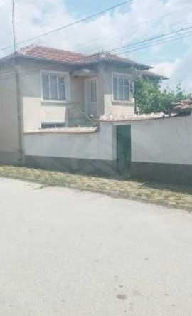 Къща в Брезово - 100 кв.м за 550 €/кв.м - Снимка #1