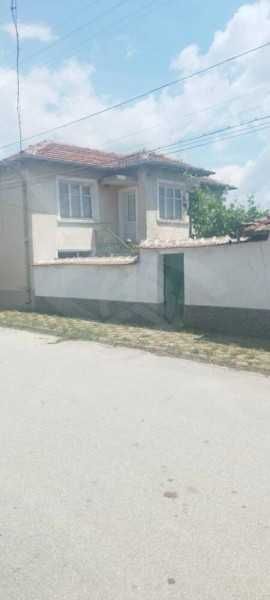 Къща в Брезово - 100 кв.м за 550 €/кв.м - Снимка #1