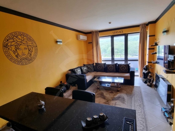 Двустаен апартамент в к.к. Златни пясъци - 63 кв.м за 1350 €/кв.м - Снимка #1