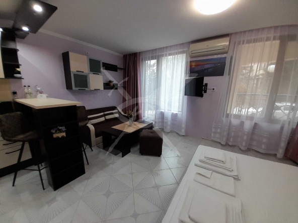 Едностаен апартамент в к.к. Златни пясъци - 53 кв.м за 1133 €/кв.м - Снимка #1