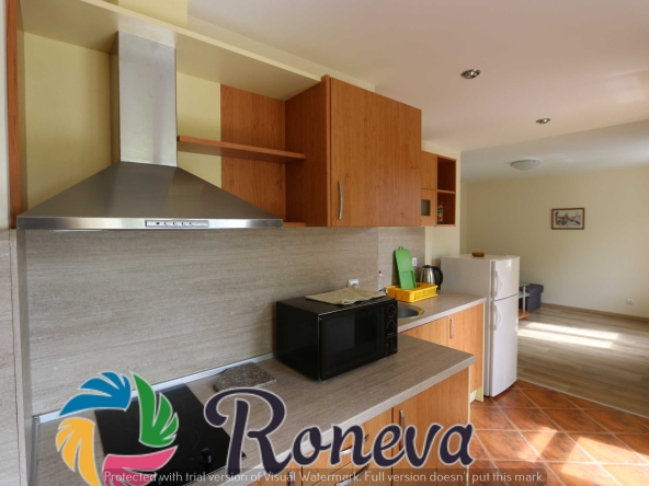 Тристаен апартамент в к.к. Златни пясъци - 104 кв.м за 1847 €/кв.м - Снимка #1