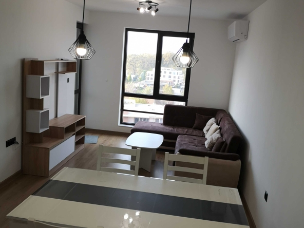 Дава се под наем Тристаен апартамент в Пловдив, Христо Смирненски - 80 кв.м за 498.27 € - Снимка #1